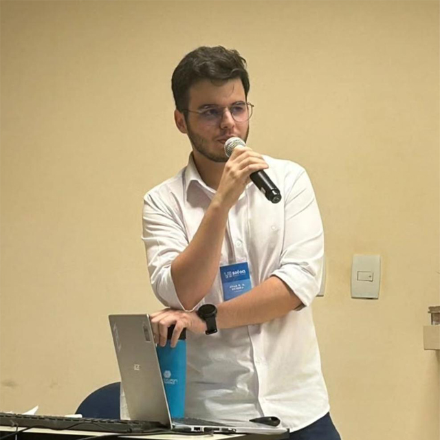 Cofundador da SIA Educação - João Gabriel